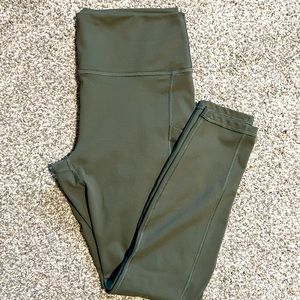 Fabletics Powerhold Leggings 25”